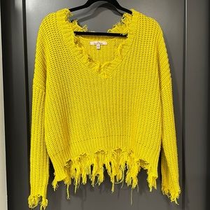 Knitted long sleeve crop sweater